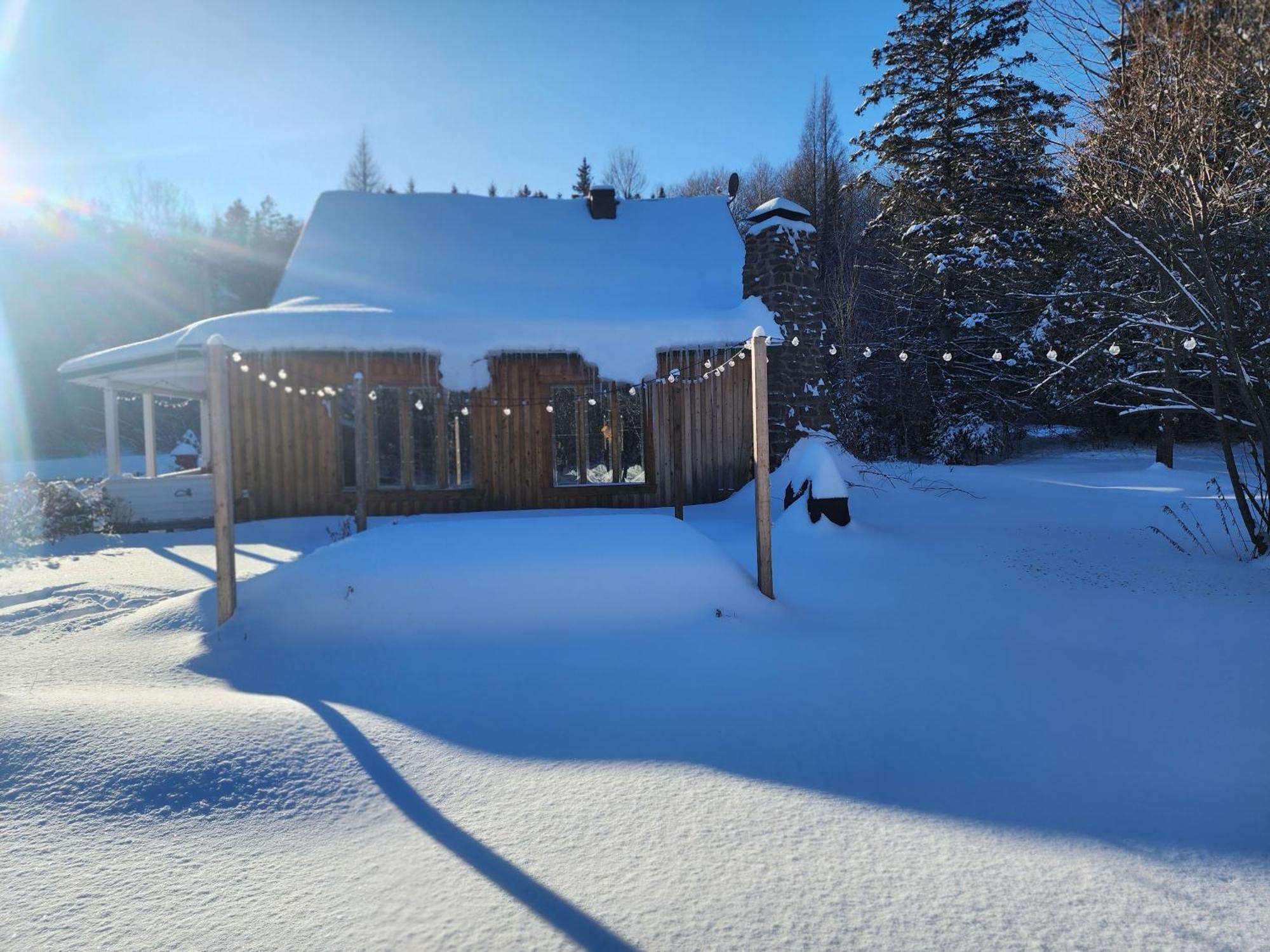 Chalet Nabu La Sacacomie - Riviere - Billard *