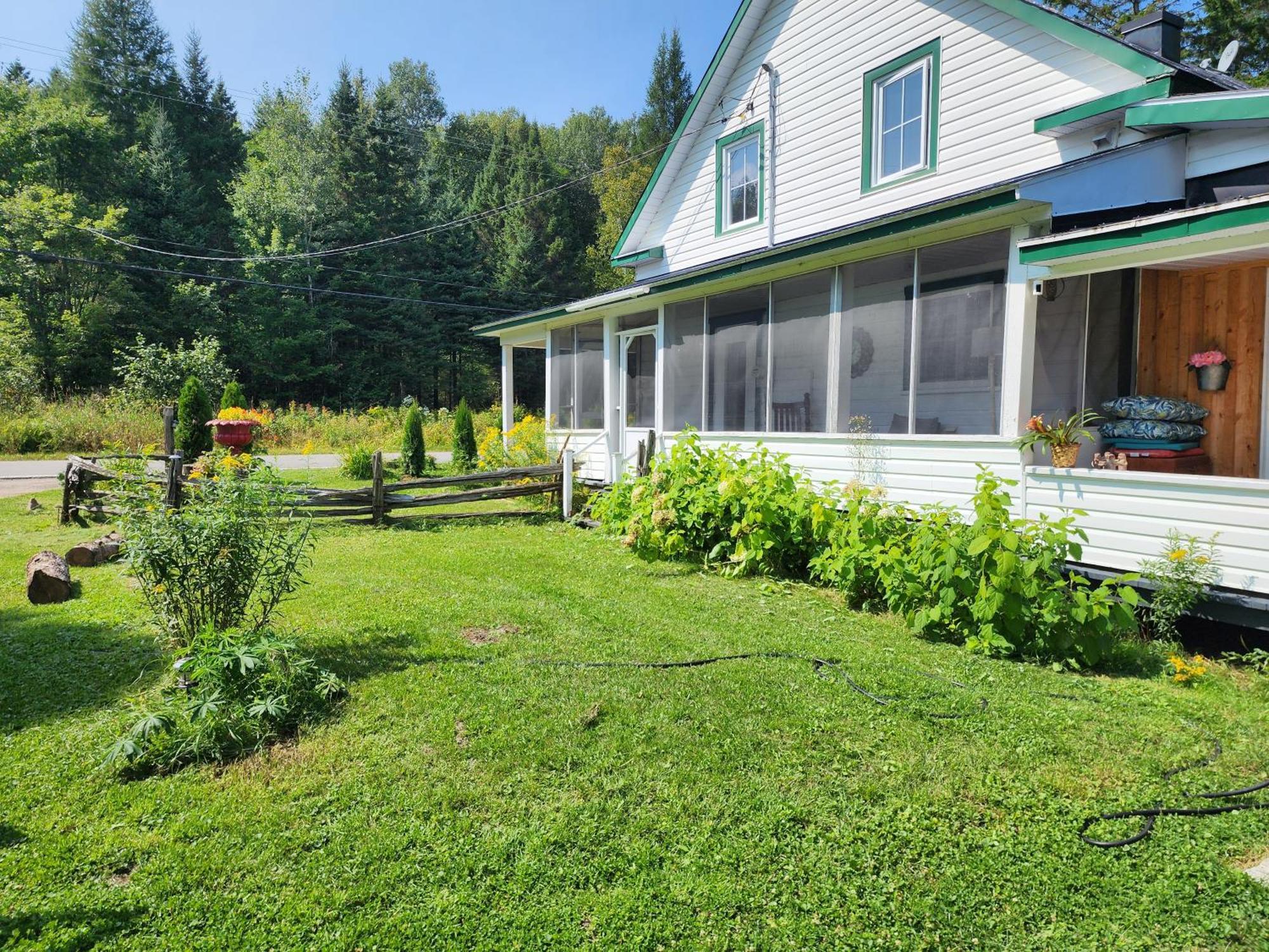 Chalet Nabu La Sacacomie - Riviere - Billard *
